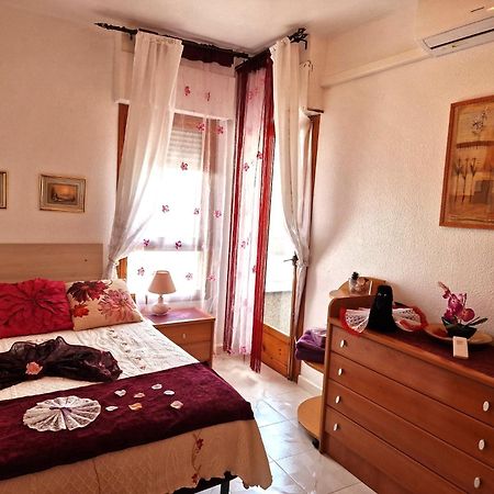 Apartamento Berry Playa Naufragos Torrevieja Exterior photo