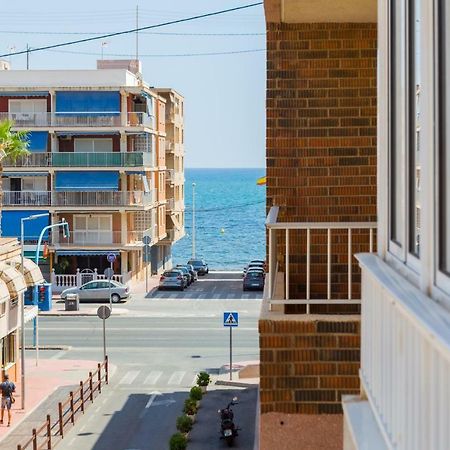 Apartamento Berry Playa Naufragos Torrevieja Exterior photo