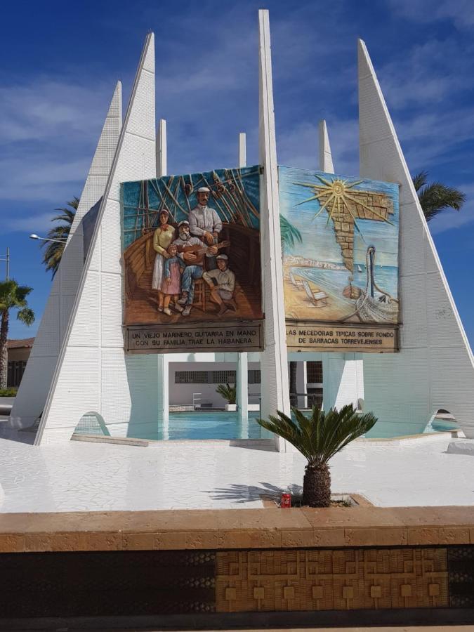 Apartamento Berry Playa Naufragos Torrevieja Exterior photo