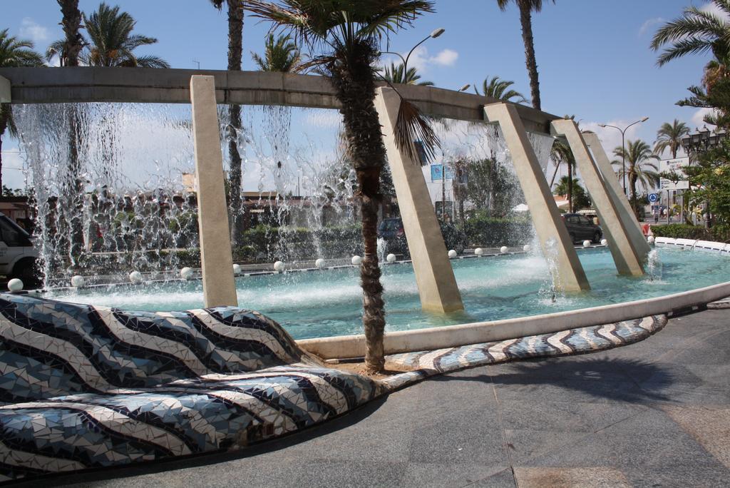 Apartamento Berry Playa Naufragos Torrevieja Exterior photo